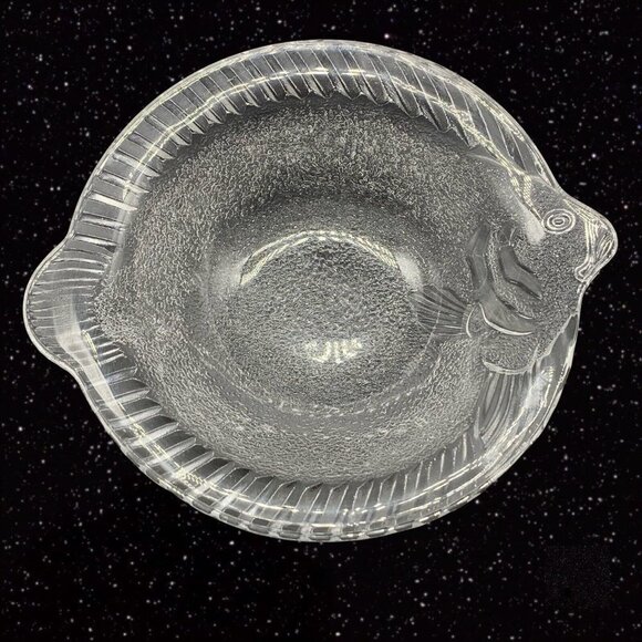 Vintage Sweden Clear Art Glass Textured Fish Plate 1.5”T 6.5”W - Picture 1 of 7